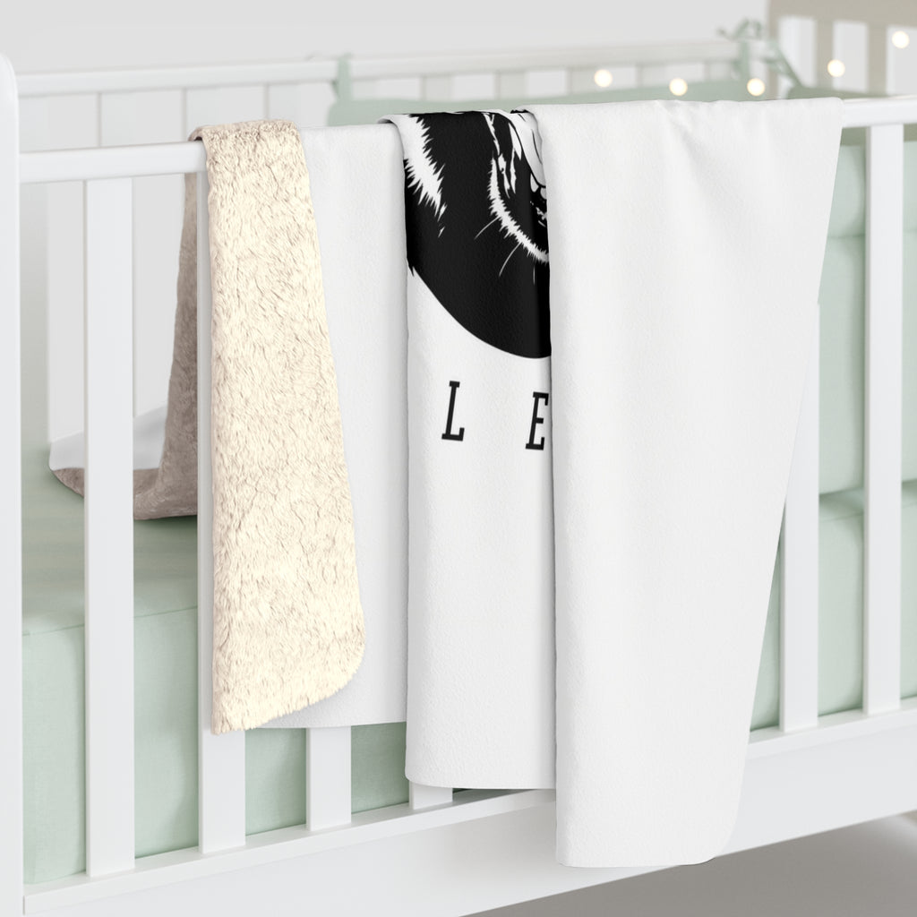 OFFLEASH White Sherpa Blanket